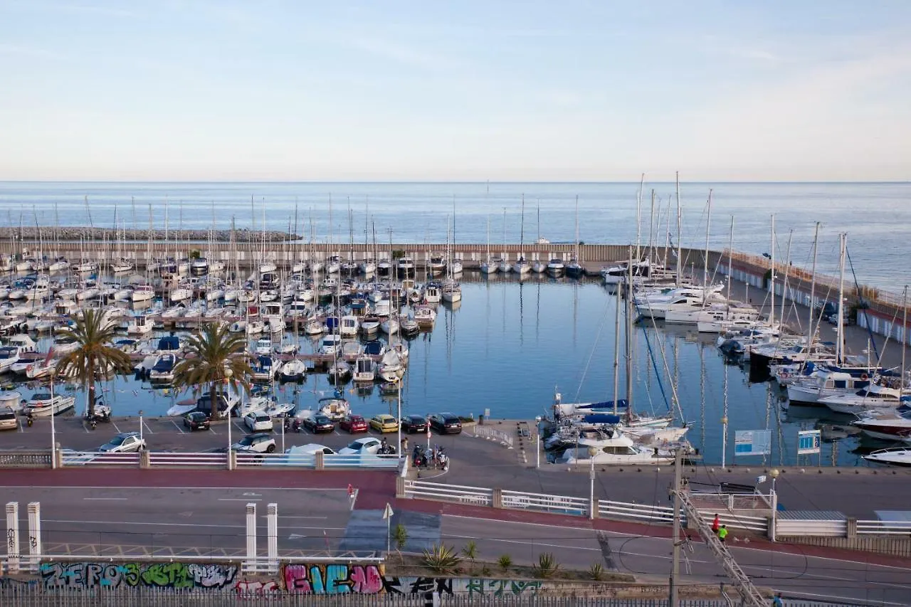 Candela'S Beach Port Masnou 0*,
